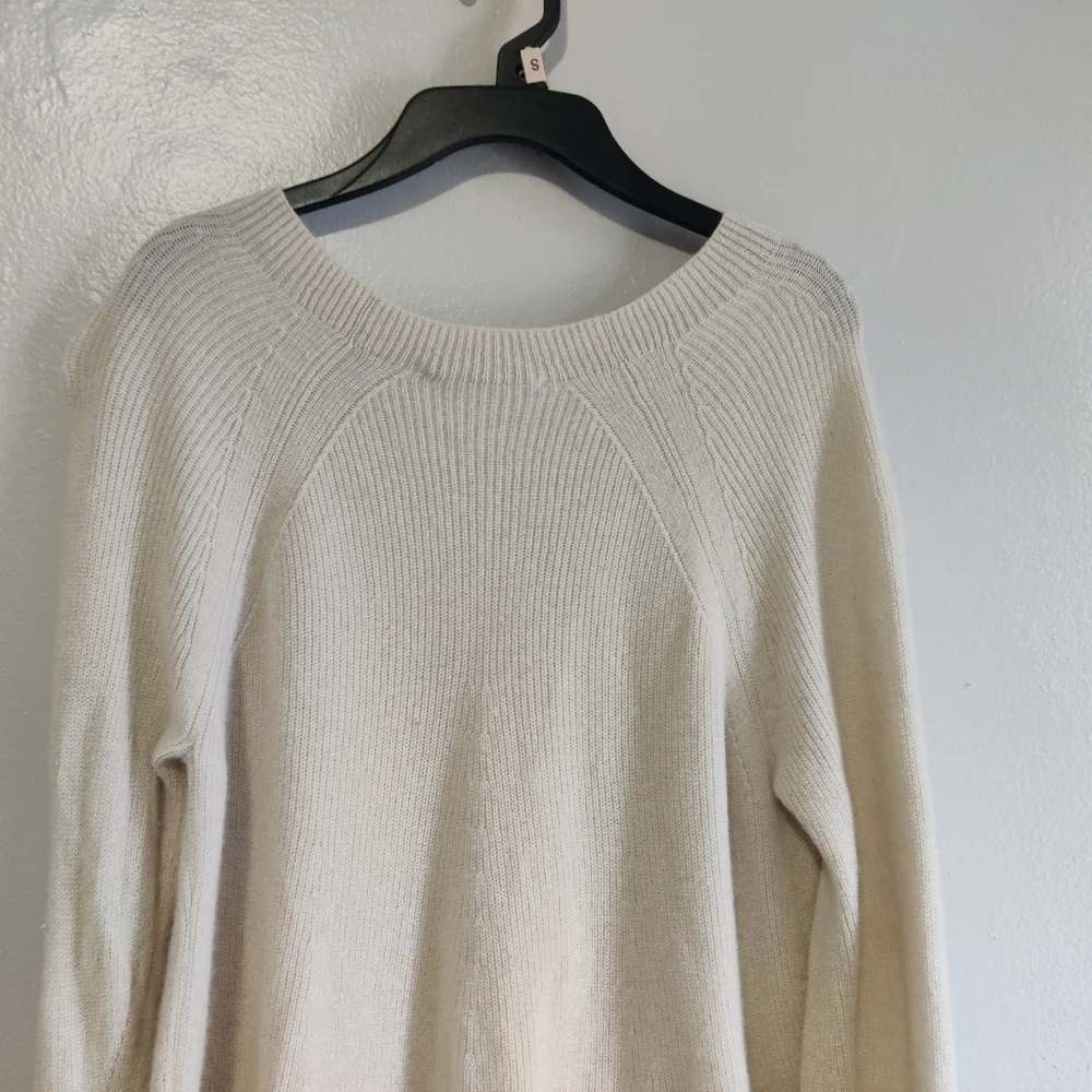 Vince Cashmere Cream Sweater